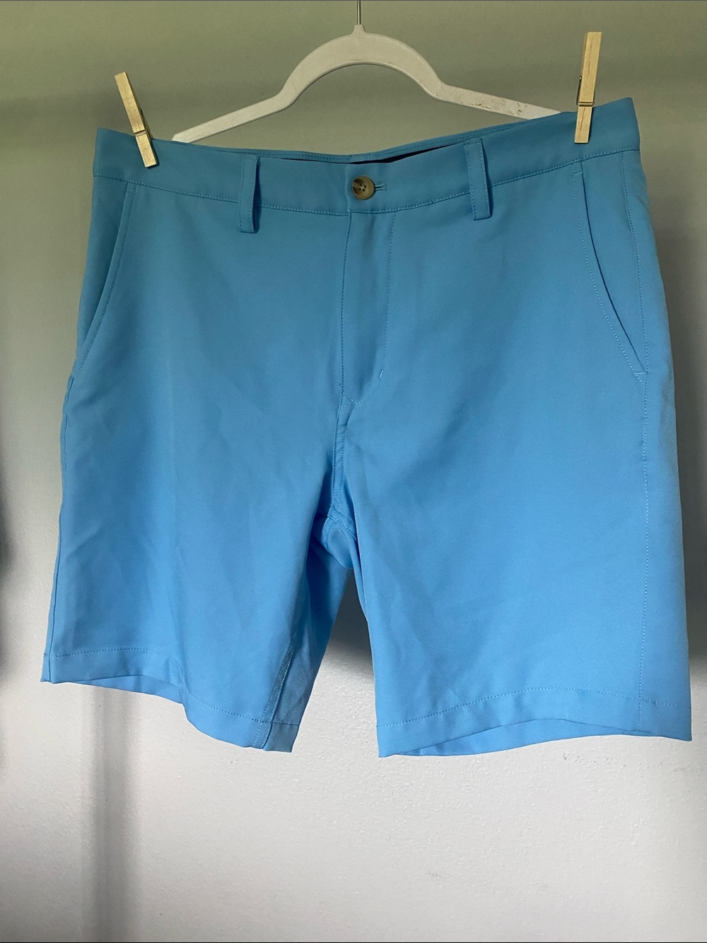 Vineyard Vines Light Blue Links Shorts